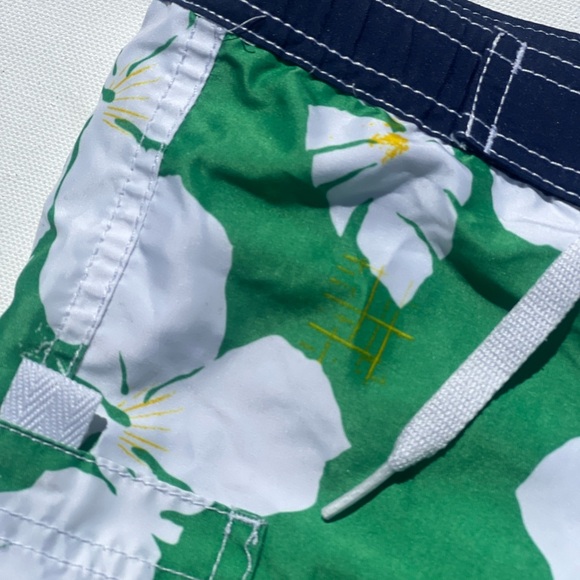 Hanna Andersson Boys Swim Trunks - Picture 2 of 8